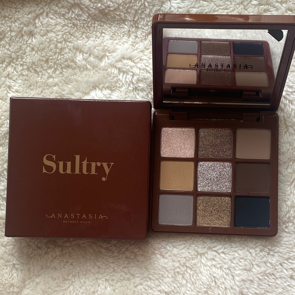 Anastasia Beverly Hills Sultry Palette